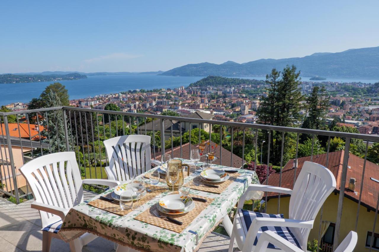Panoramic'S Loft Tramonto Apartamento Verbania Exterior foto