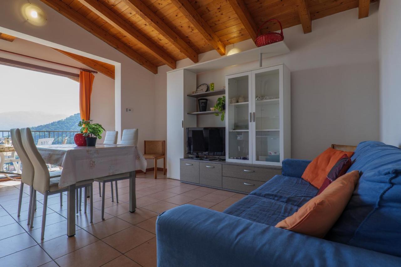 Panoramic'S Loft Tramonto Apartamento Verbania Exterior foto