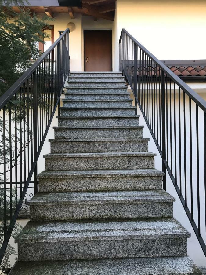 Panoramic'S Loft Tramonto Apartamento Verbania Exterior foto